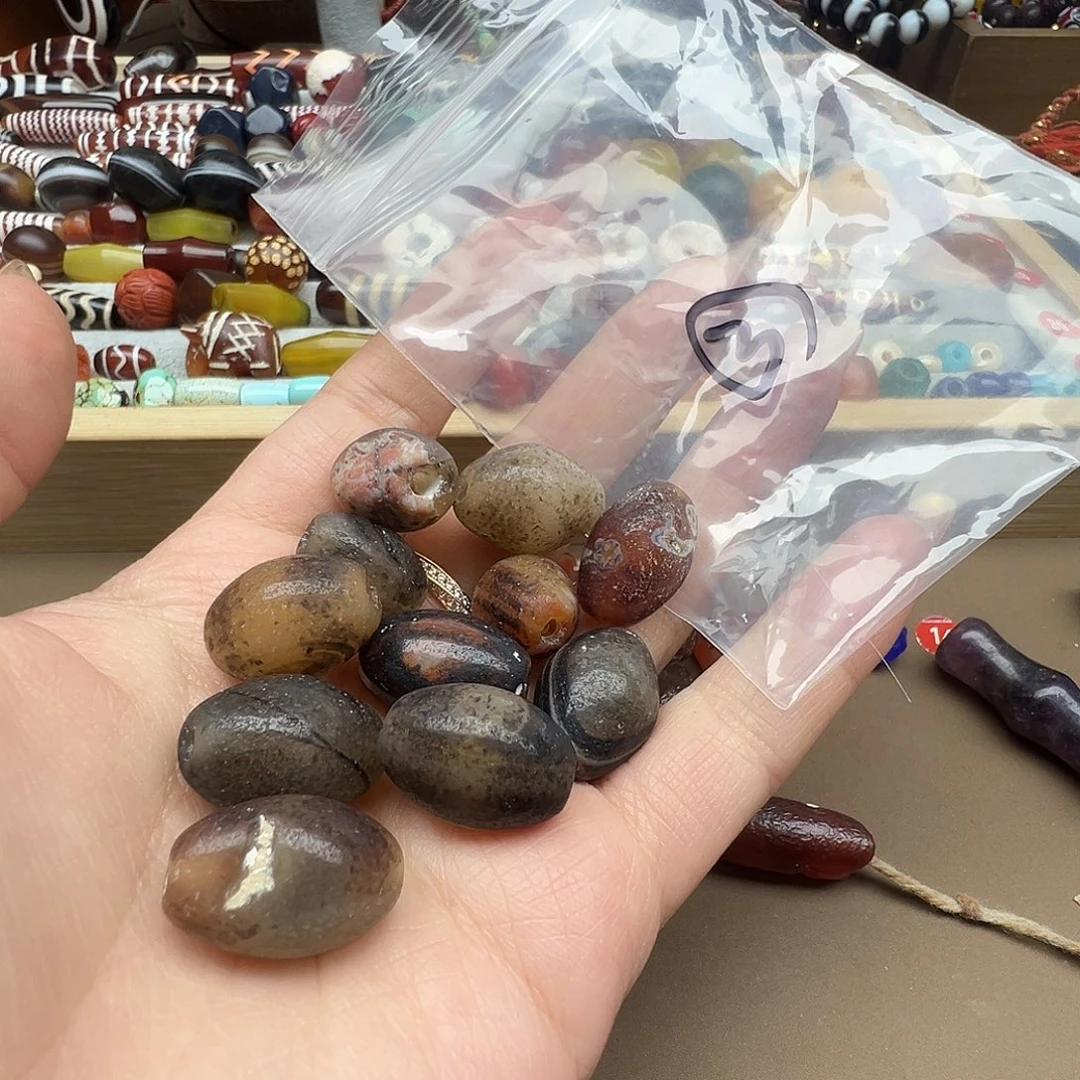 玛瑙/玉髓未镶嵌珠宝半成品