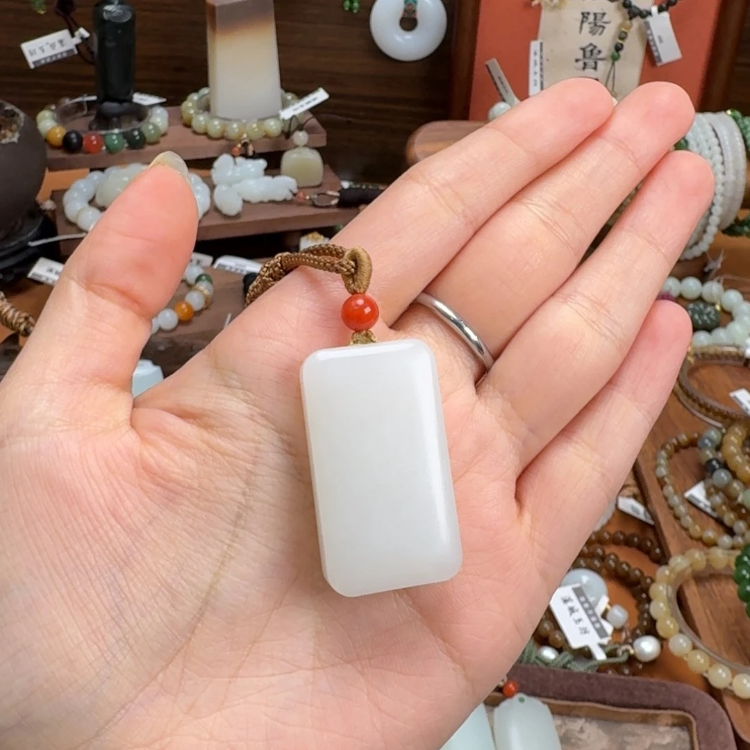 和田玉（糖玉）未镶嵌手链