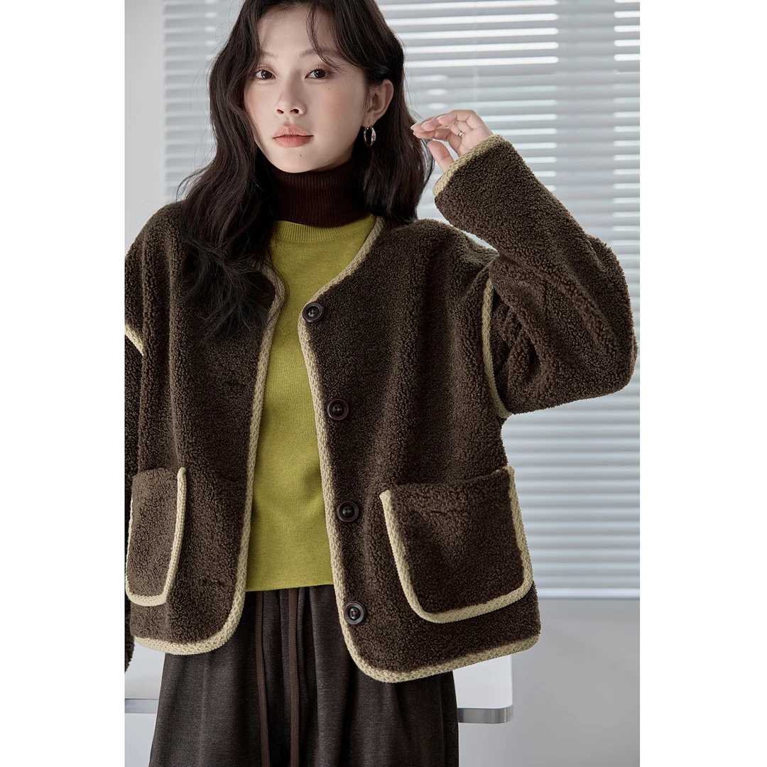 拼接羊羔毛外套女2025年冬季新款复古气质百搭别致上衣XH28828