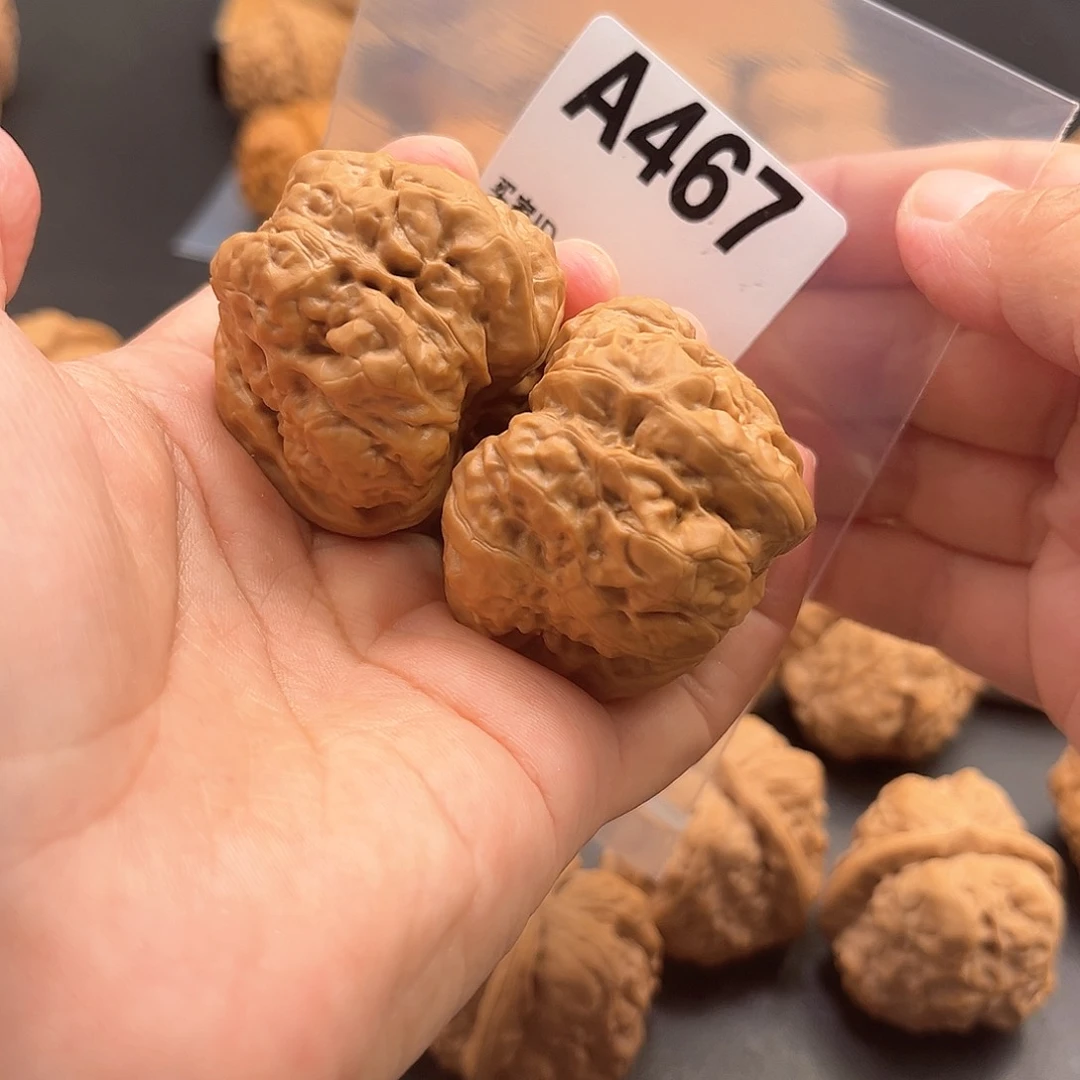 螃***️文玩核桃把件蛙蛙精品41肚44