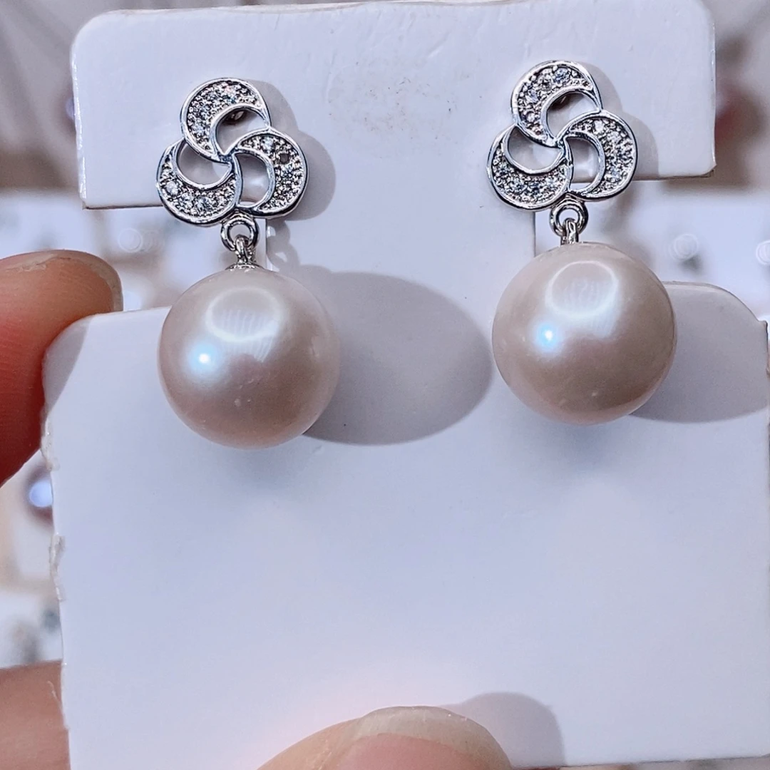 颈饰银S925镶嵌淡水珍珠