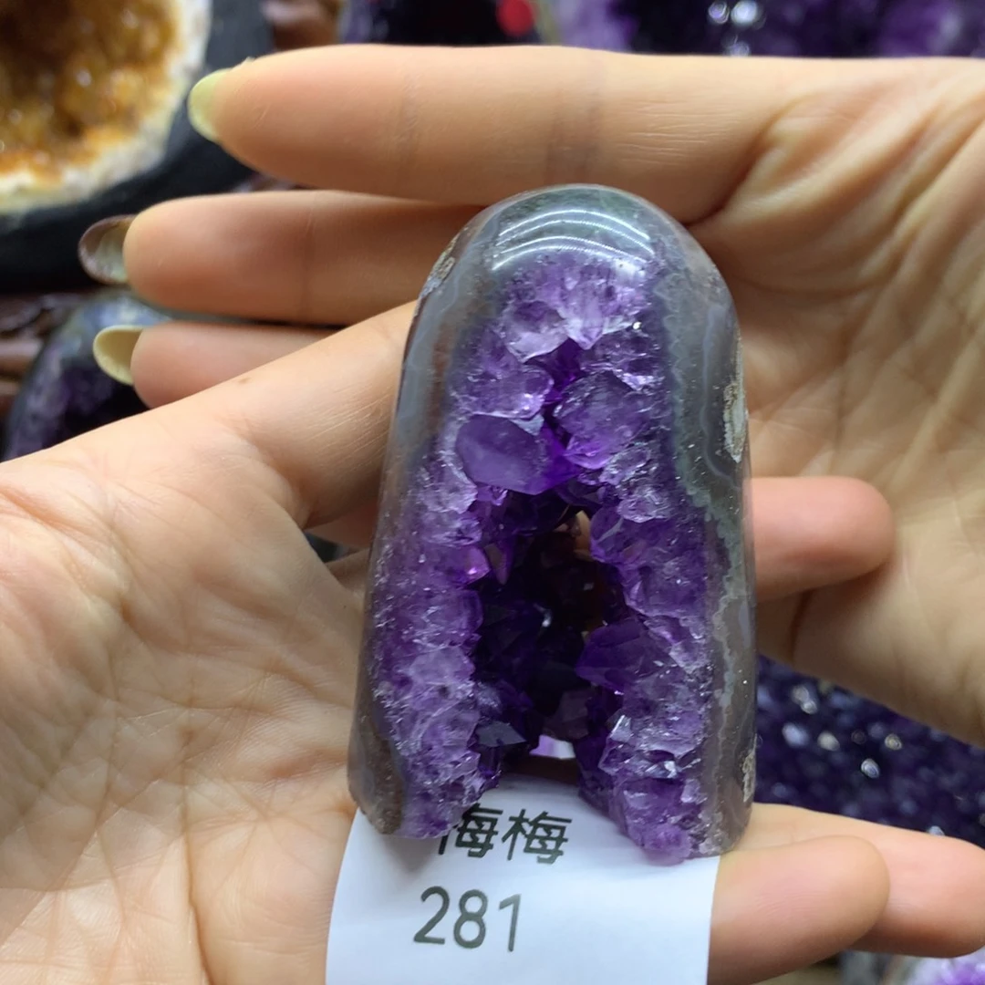 紫晶大型摆件（非配饰）未镶嵌
