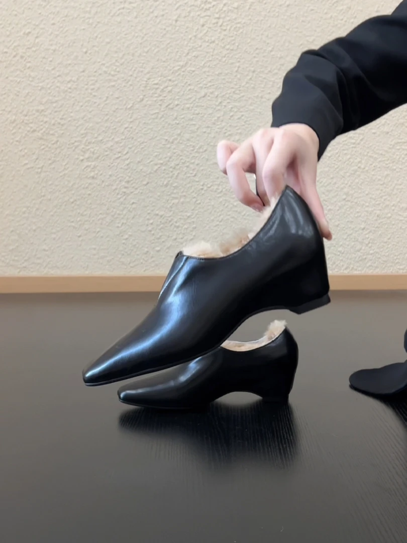 Pokoy-4.5cm复古方头浅口毛毛内增高极简通勤一脚蹬乐福鞋