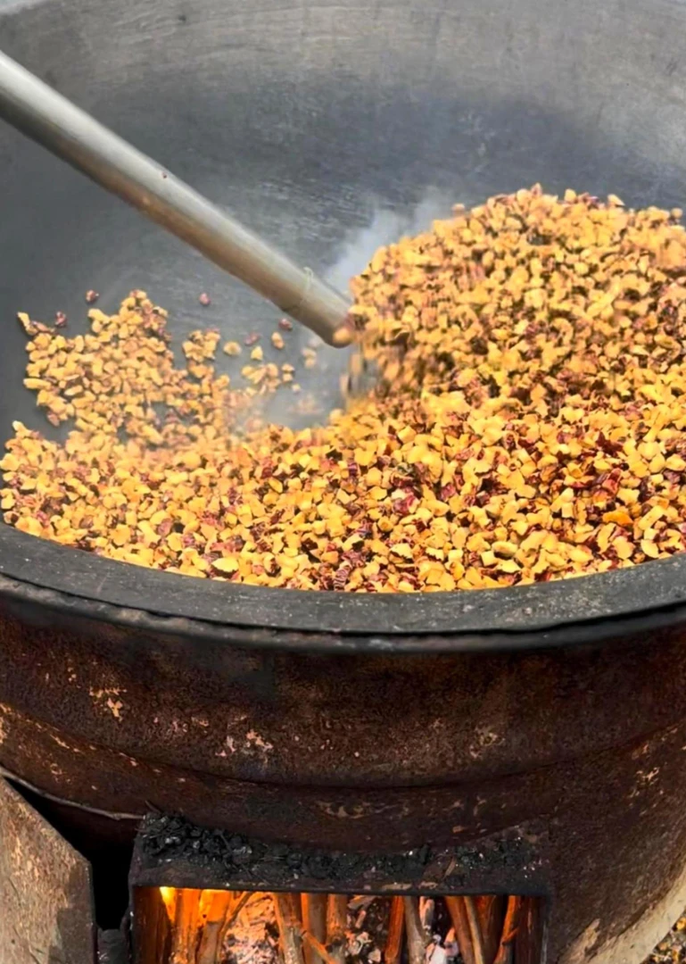 烤枣~木火铁锅人工炒制老式农家手法