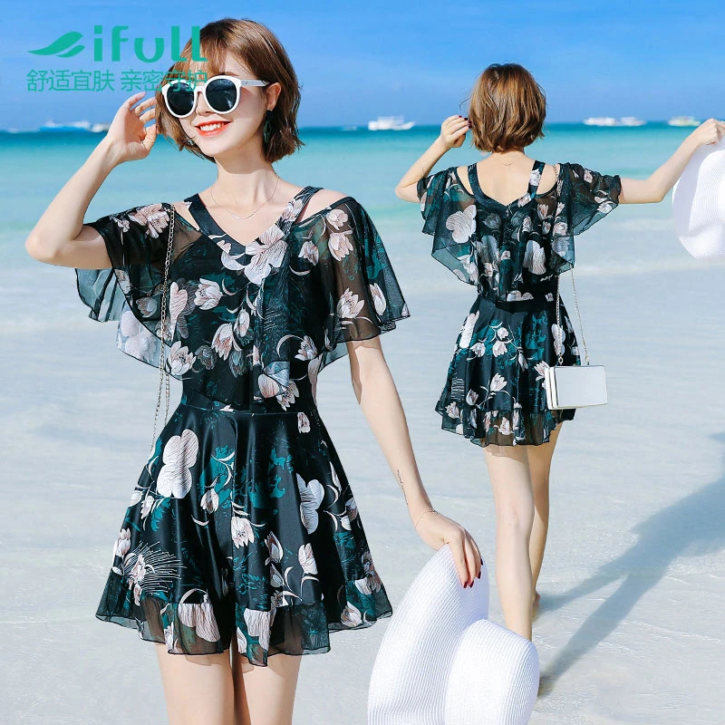 宜肤游泳衣女2025新款网红连体裙保守遮肚显瘦高级感大码温泉泳装