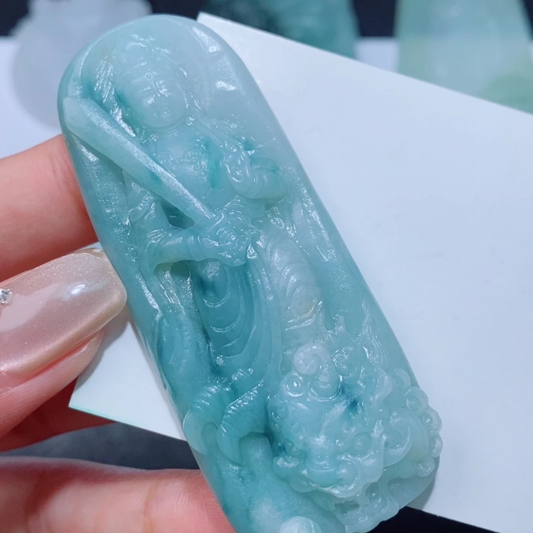 未镶嵌吊坠定制翡翠