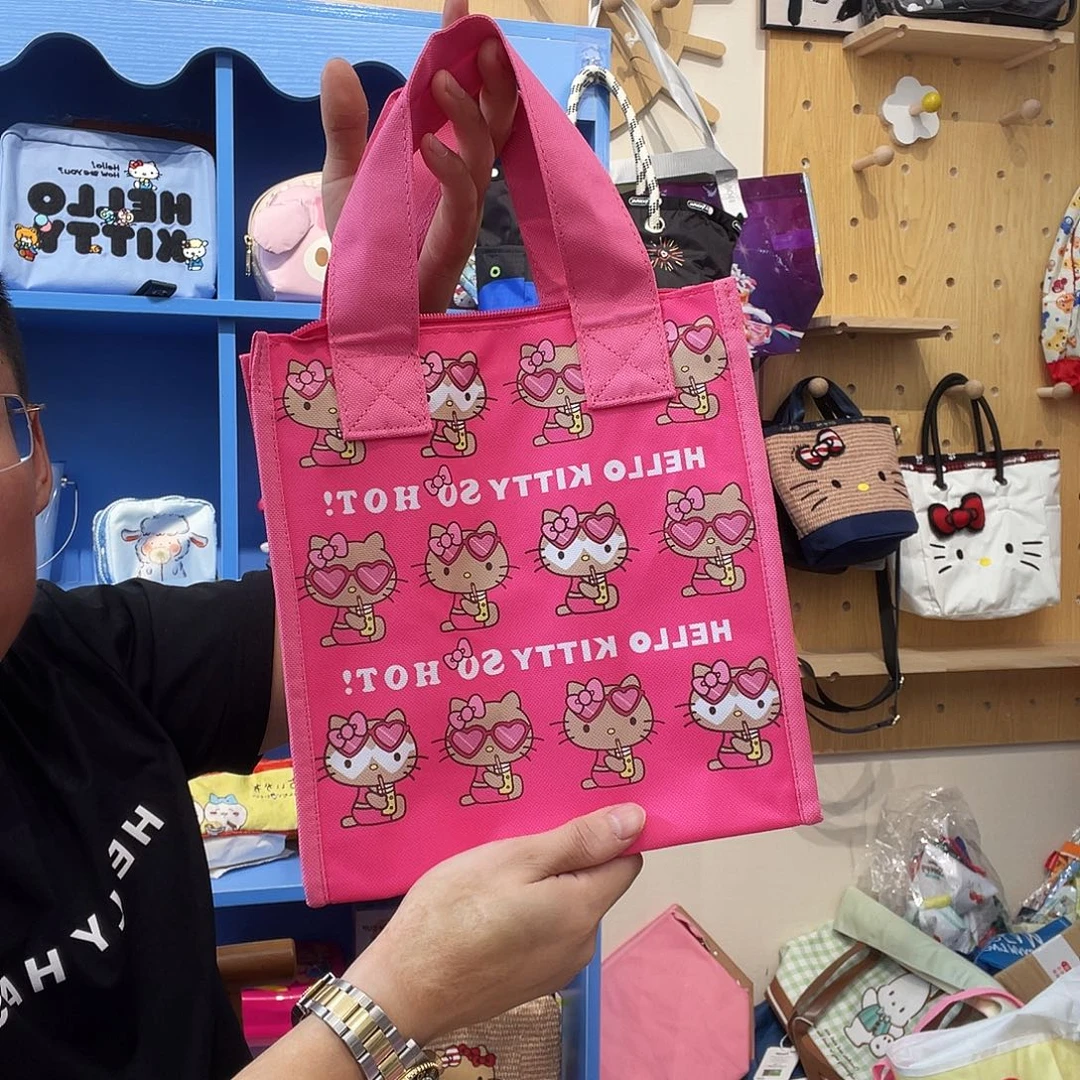 PU化妆包等产品和产品
