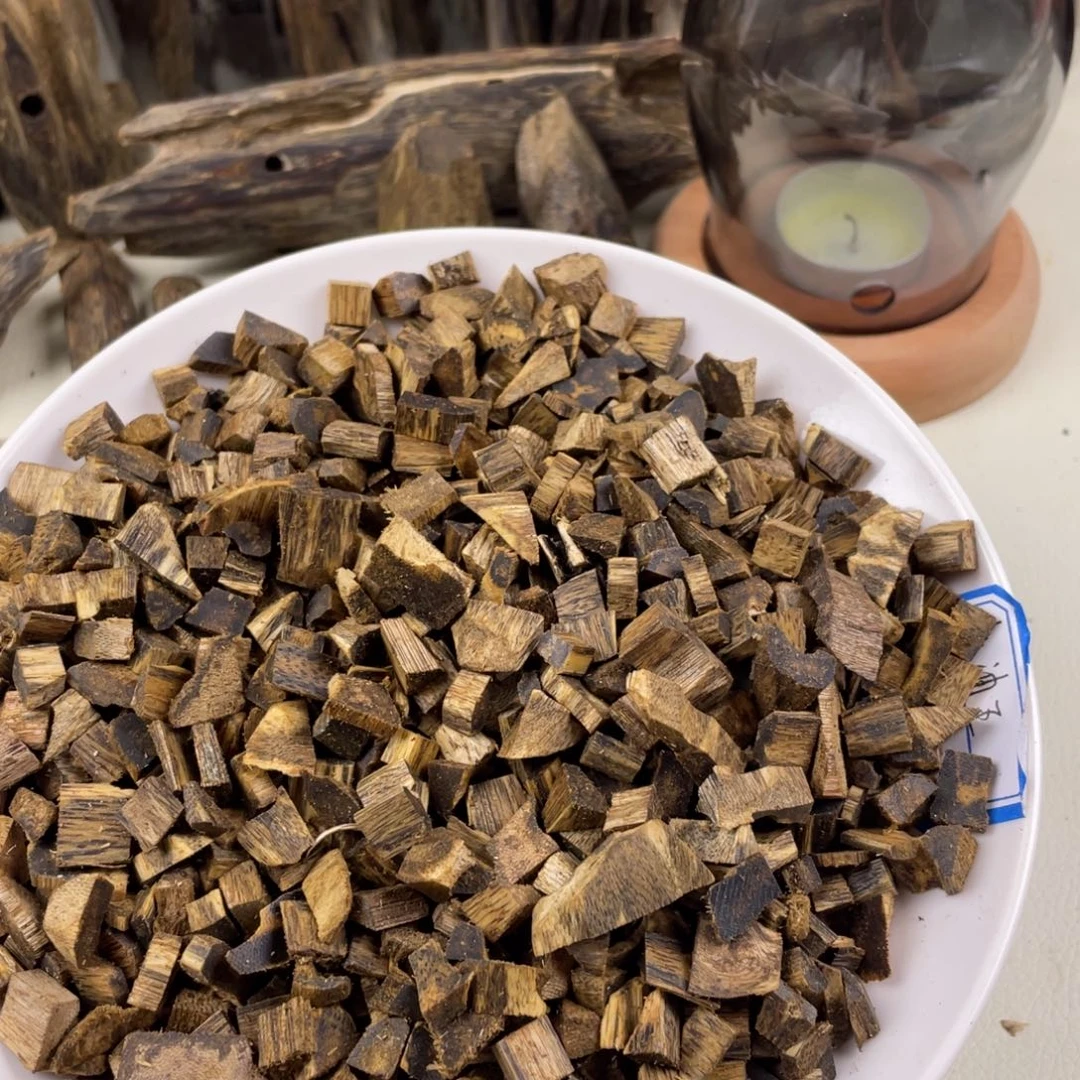 沉香沉香碎屑流油王淳化高油熏香小米粒50克