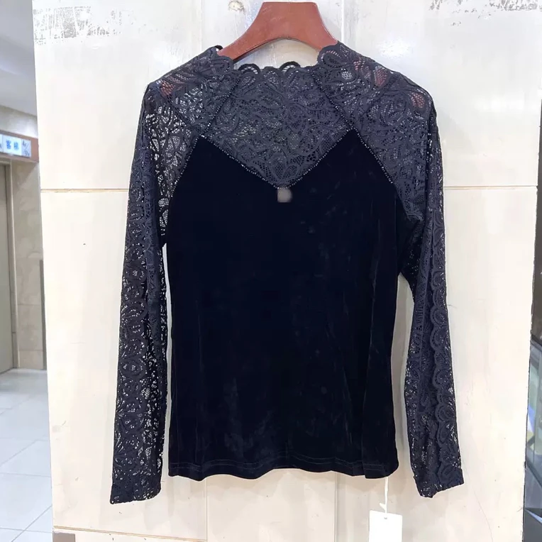 欧货正品2025秋冬新款时尚百搭显瘦修身气质高雅蕾丝拼接长袖上衣