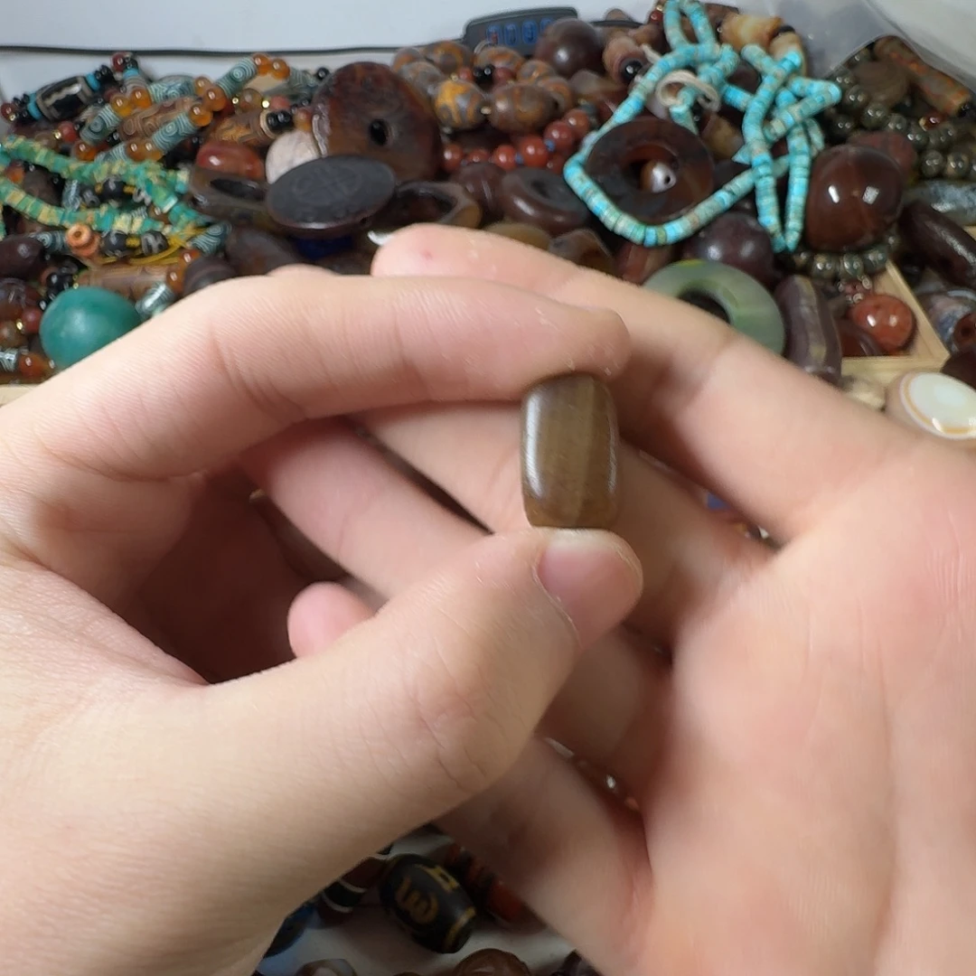 玛瑙/玉髓未镶嵌纯天然玛瑙珠子