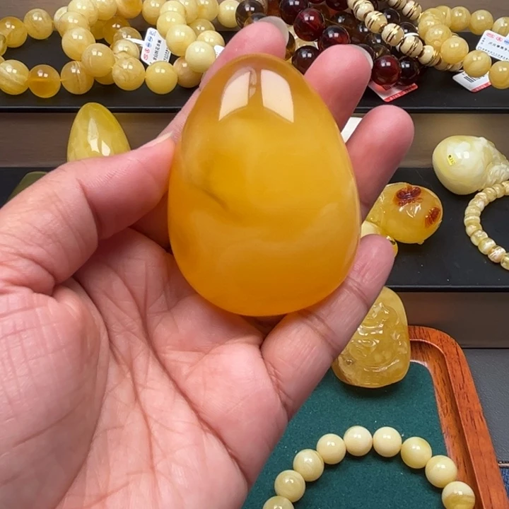 琥珀未镶嵌珠宝奇石M1号鸡油黄