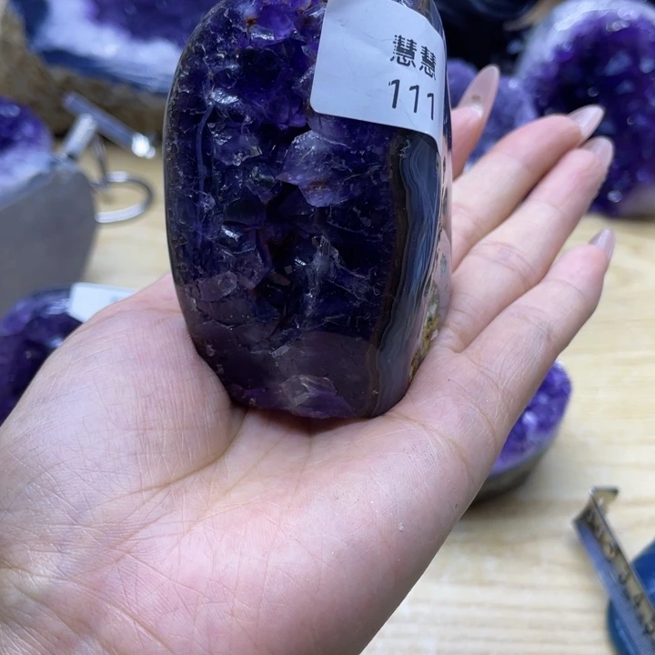 未镶嵌水晶大型摆件（非配饰）诚**盈