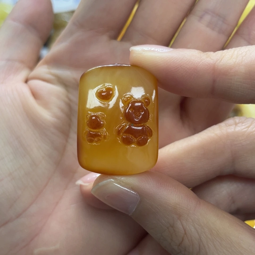 琥珀未镶嵌裸石天然琥珀