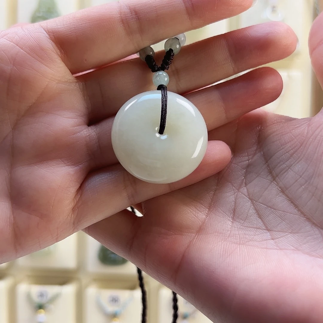 和田玉未镶嵌颈饰～***～