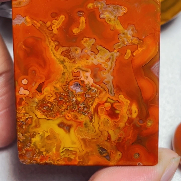 张***彩合金玛瑙玛瑙/玉髓