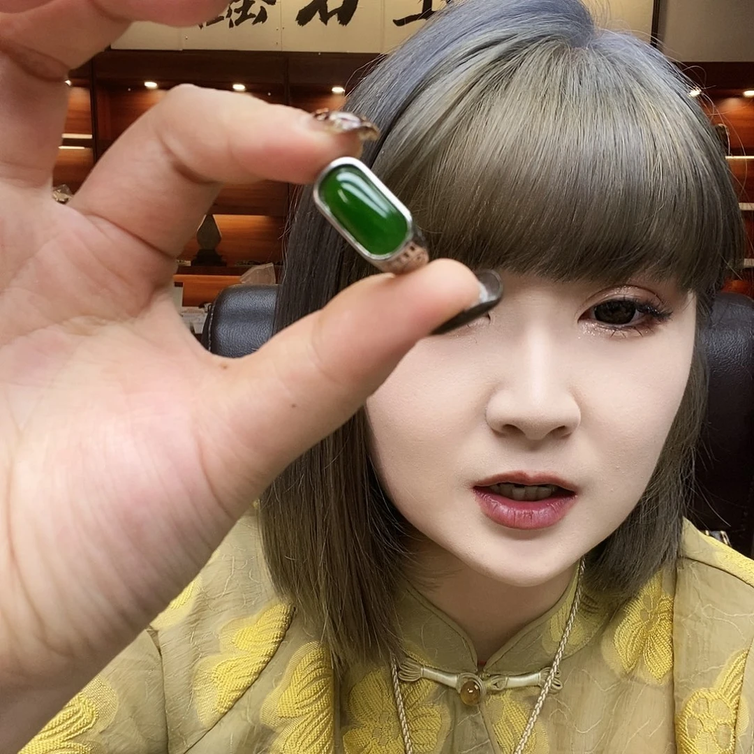 和田玉未镶嵌戒指