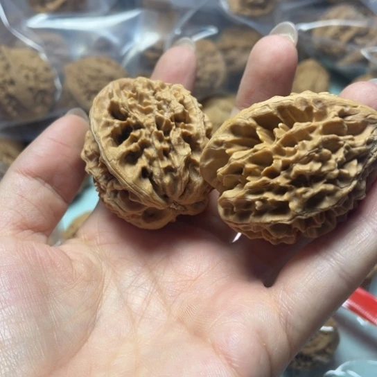 王***生吊坠文玩核桃老鼠68