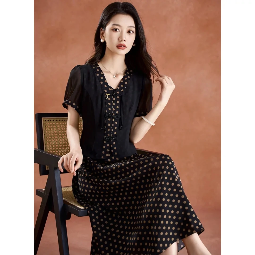 【梦晚】十三行国风新中式夏季2025新款贵夫人精致减龄波点套裙
