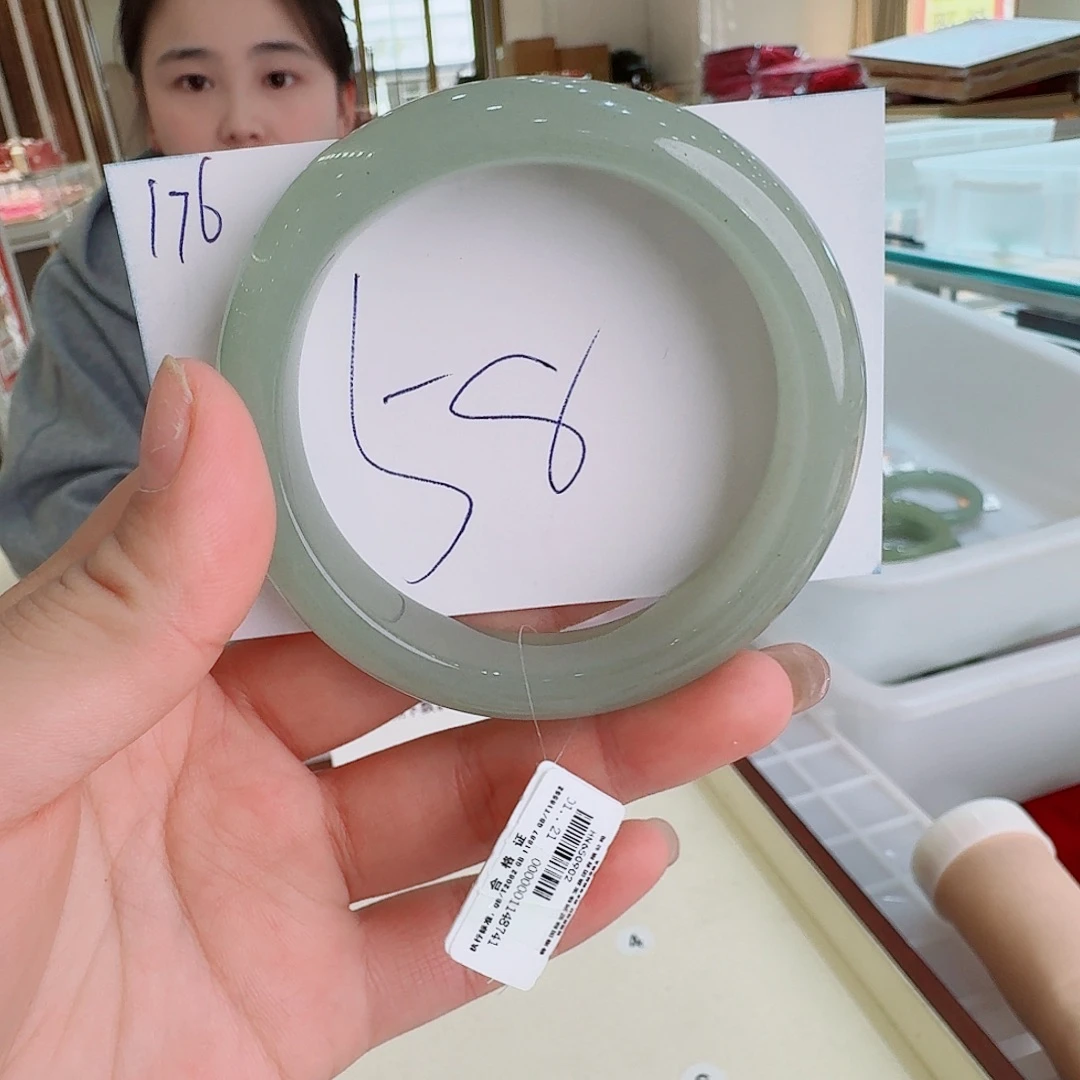 石英质玉未镶嵌手镯176
