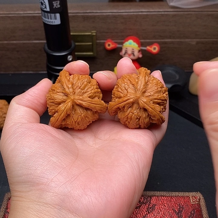 奋***斗把件文玩核桃白奔