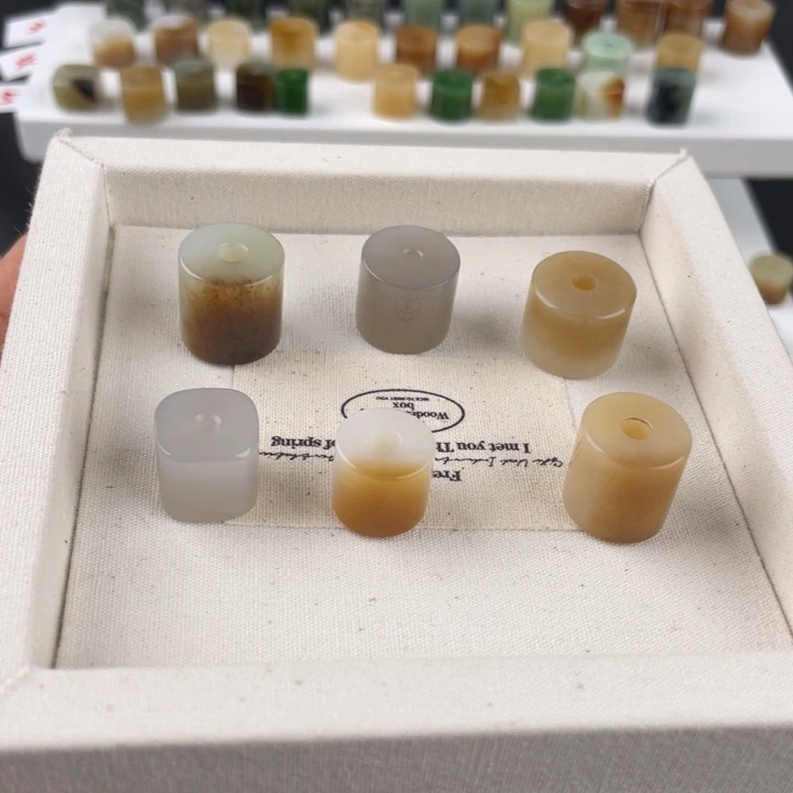 和田玉（糖玉）未镶嵌手链