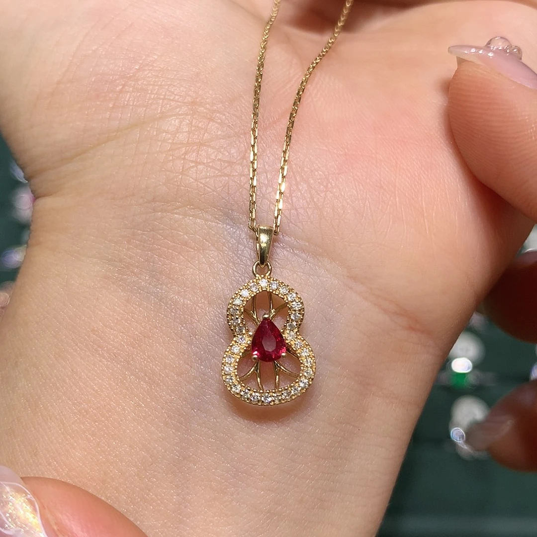 红宝石颈饰18K金镶嵌