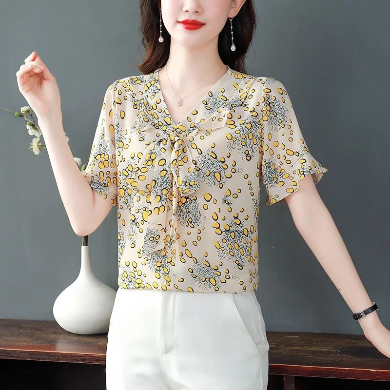 妈妈夏装洋气碎花雪纺衫女夏季2025新款时尚松V领小衫短袖上衣