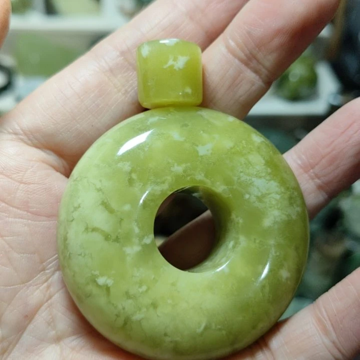 岫玉平安扣未镶嵌