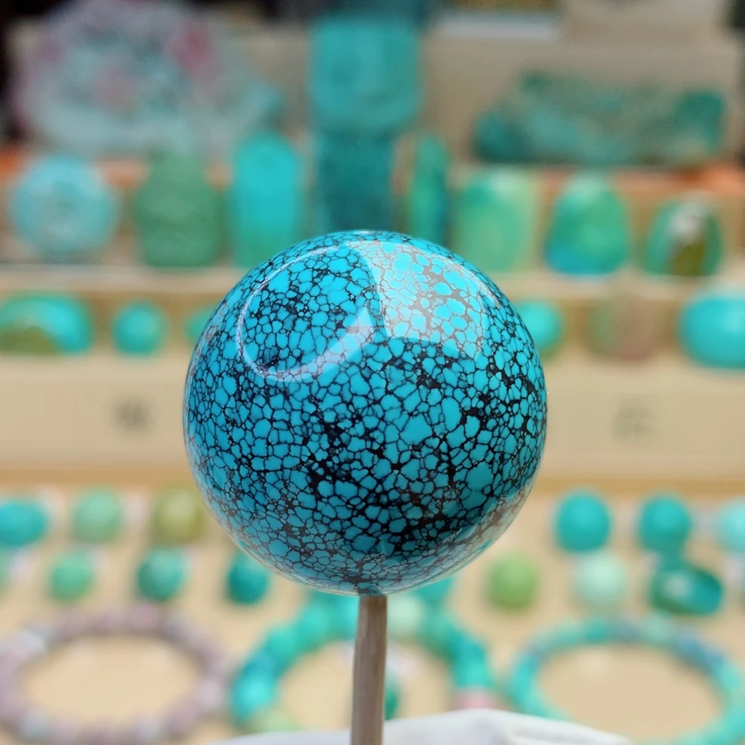 绿松石颈饰未镶嵌