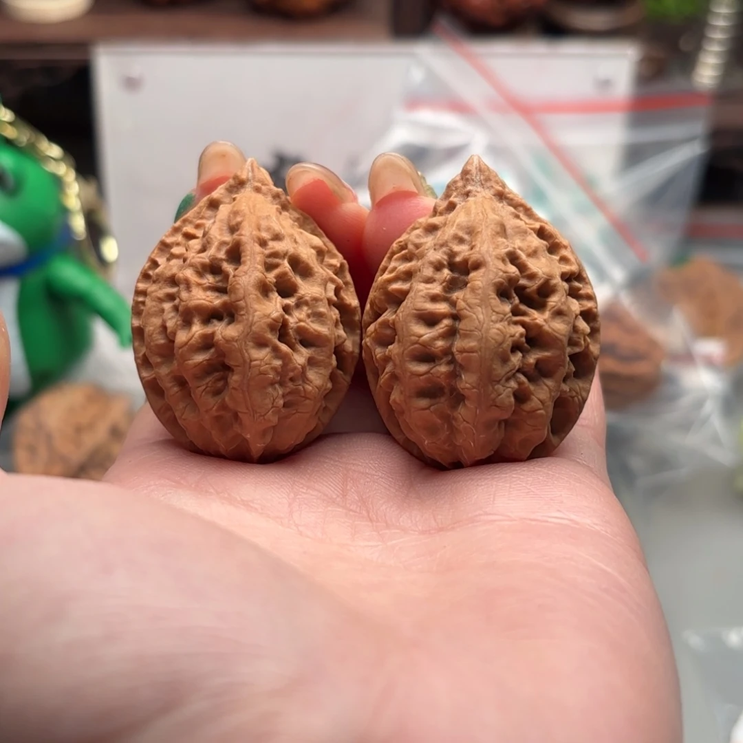 文玩核桃把件云*小楸千120