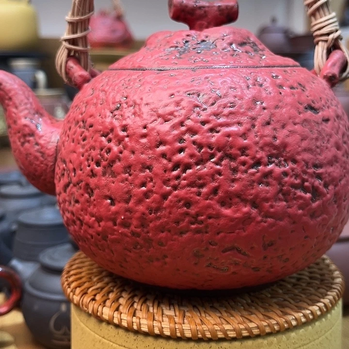 正品是一只猫和狗勾吗呜呜太