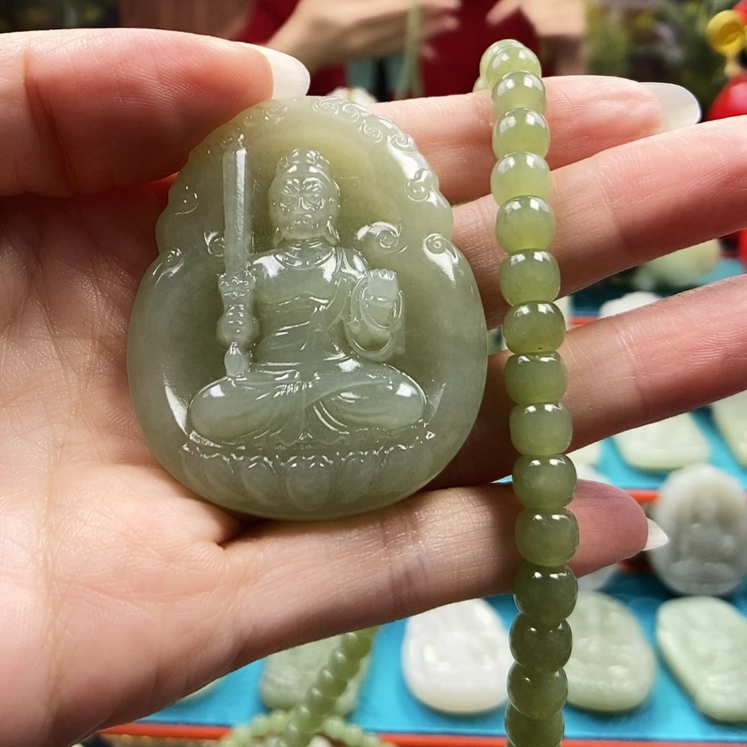 无***名和田玉未镶嵌颈饰