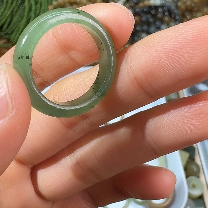 和田玉（碧玉）未镶嵌戒指18.7内径64