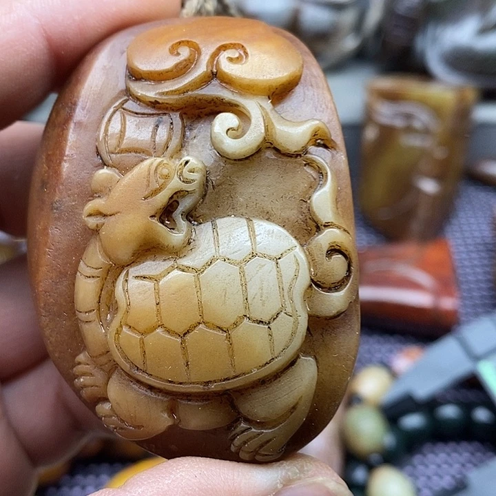 未镶嵌蛇纹石玉颈饰