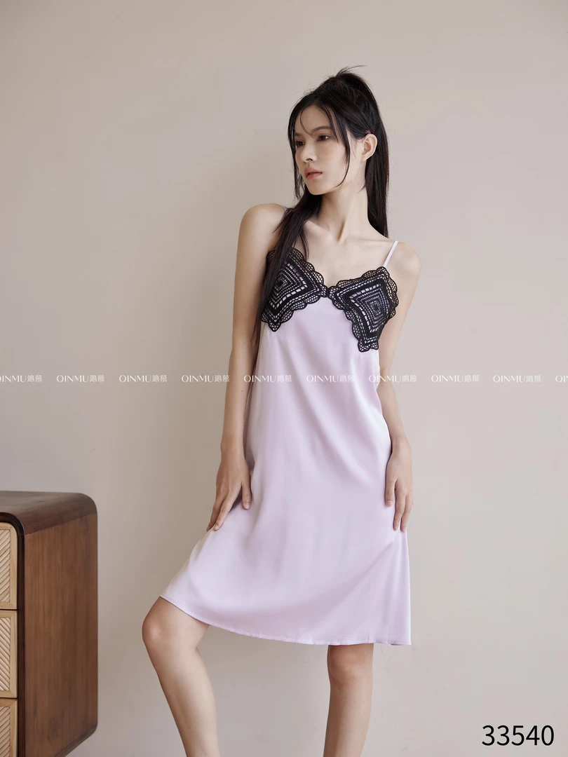 QM品牌冰丝仿真丝睡衣家居服女夏季可爱性感蝴蝶结吊带裙