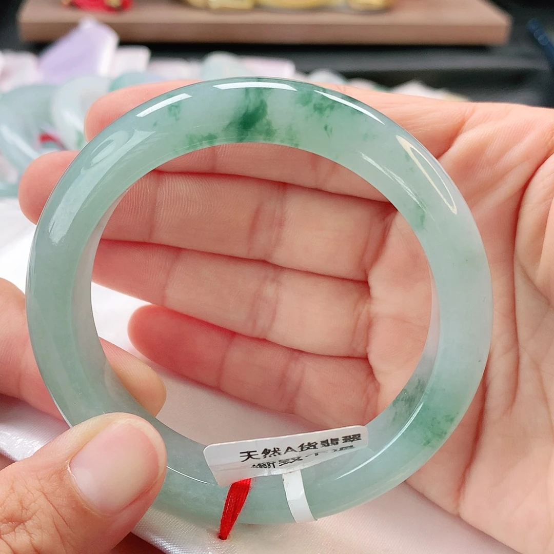 翡翠未镶嵌手镯56正