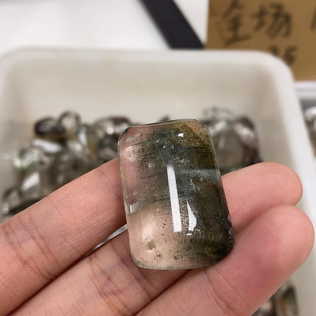 未镶嵌颈饰水晶慕*水晶