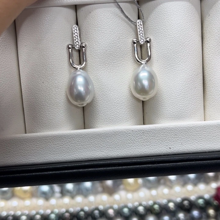 耳饰海水珍珠银S925镶嵌澳白9-10mm110