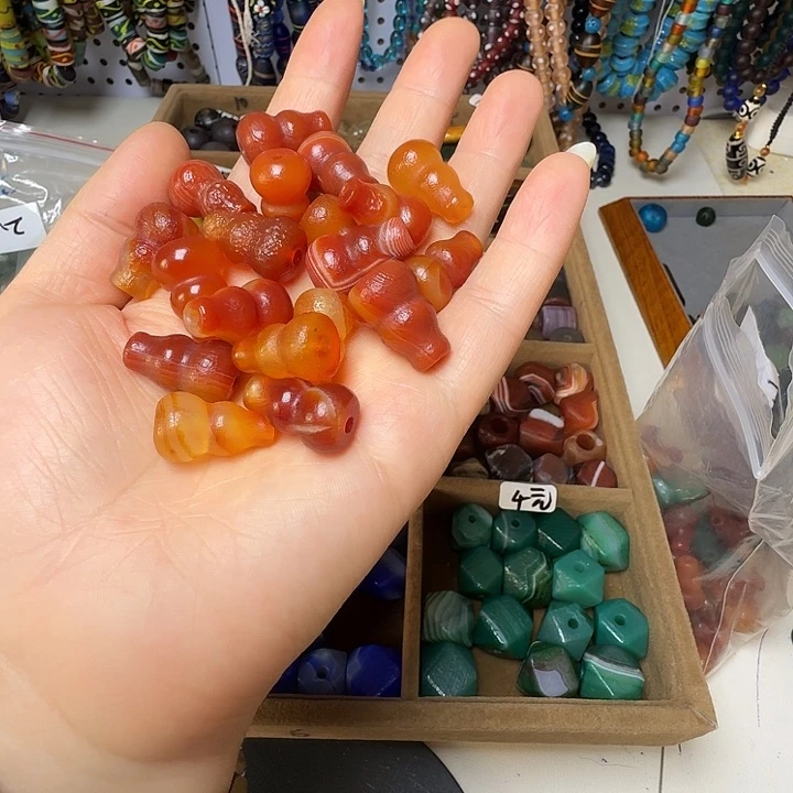 琉璃非金属单饰一颗