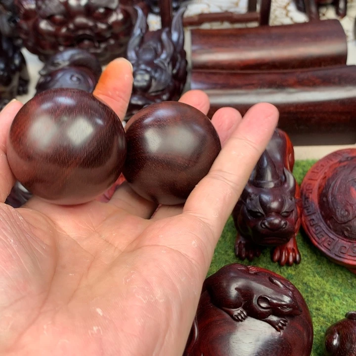 你***闹檀香紫檀（小叶紫檀）