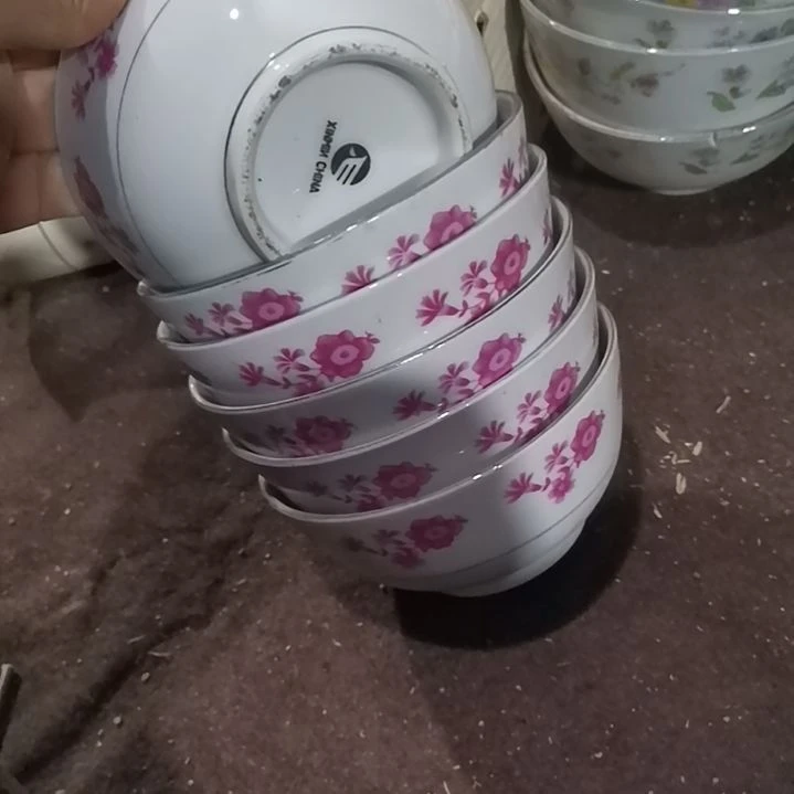 摆件，烧制问题都是正常的32号到手6个。