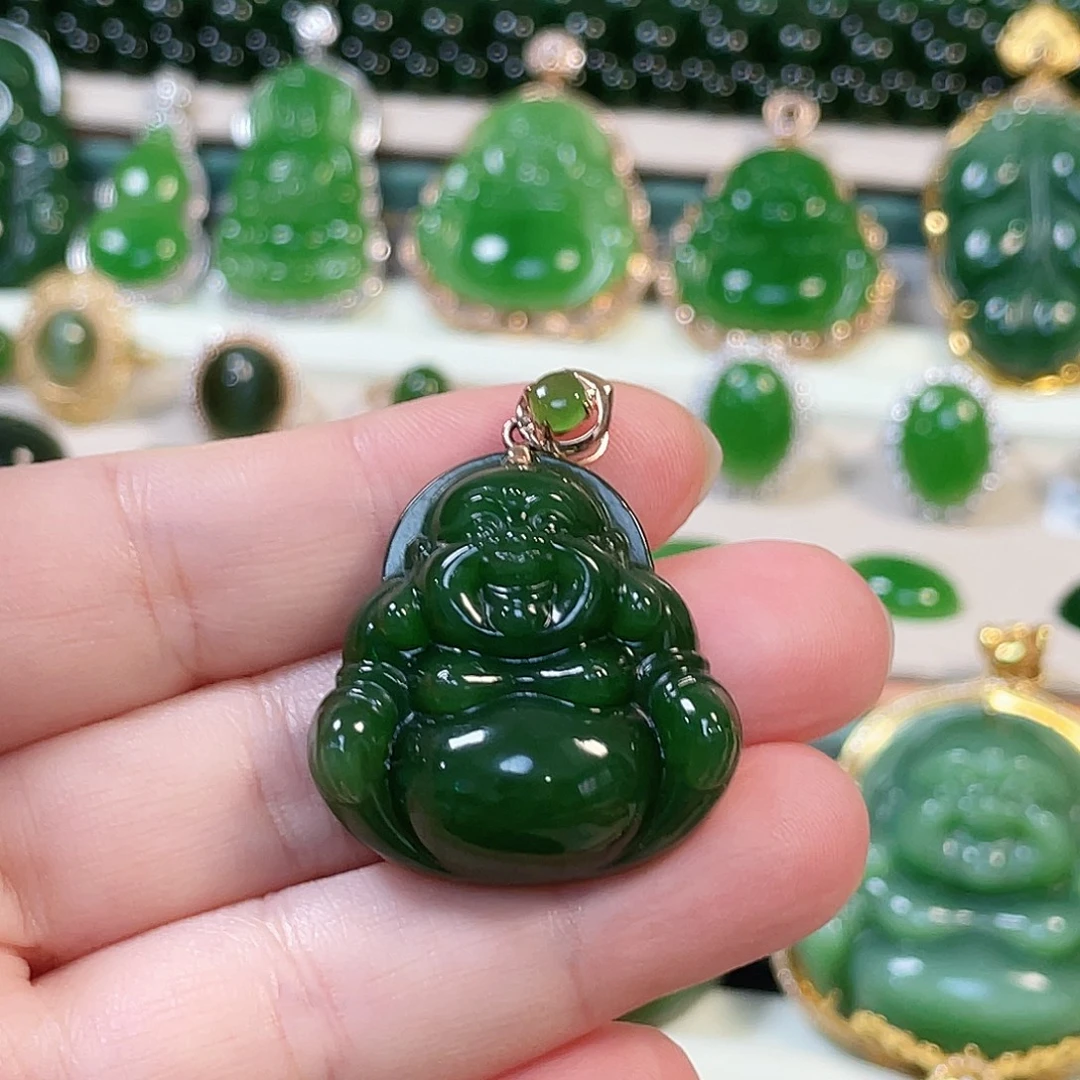 和田玉（碧玉）未镶嵌颈饰辣绿佛公30