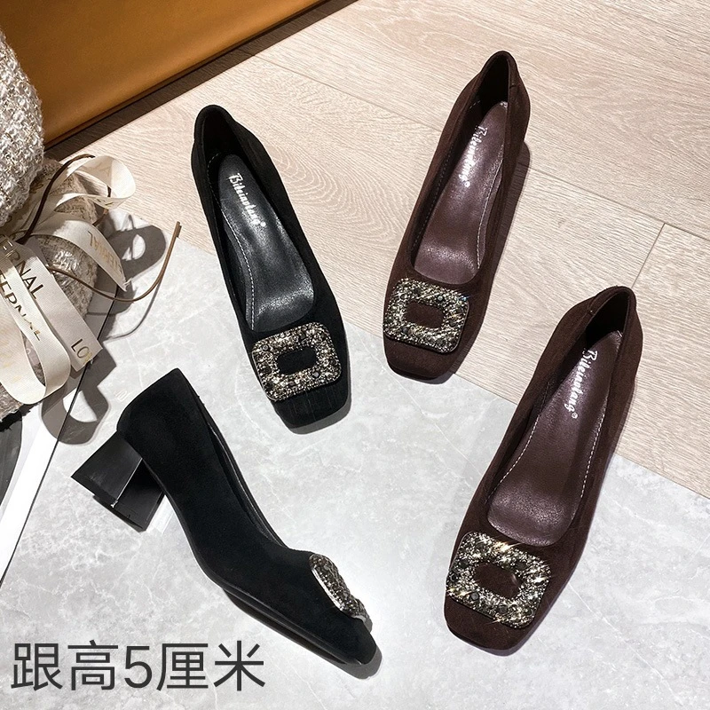 新款黑色方头低跟百搭单鞋女通勤女鞋浅口水钻气质不累脚粗跟鞋