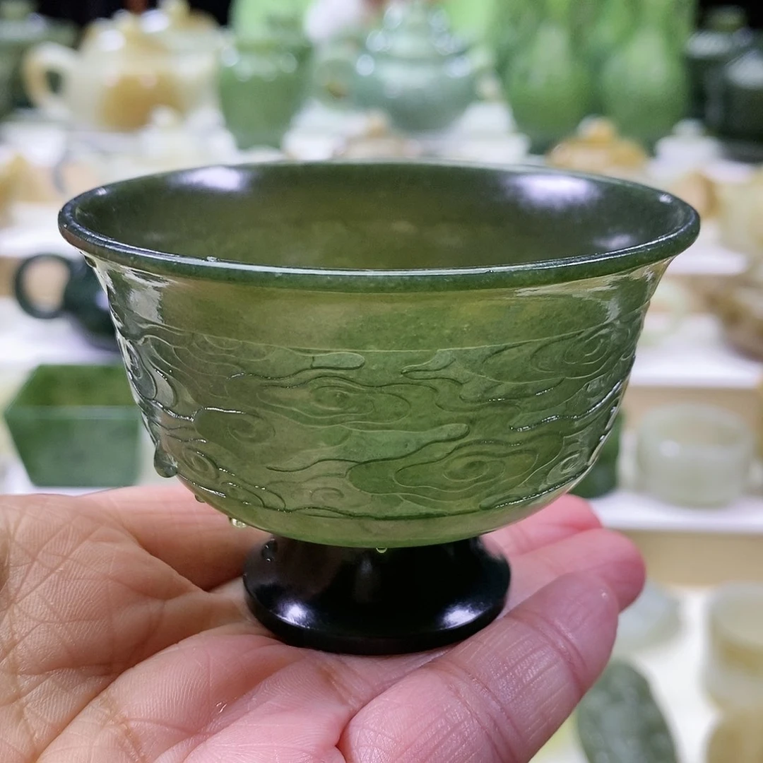 和田玉茶杯未镶嵌