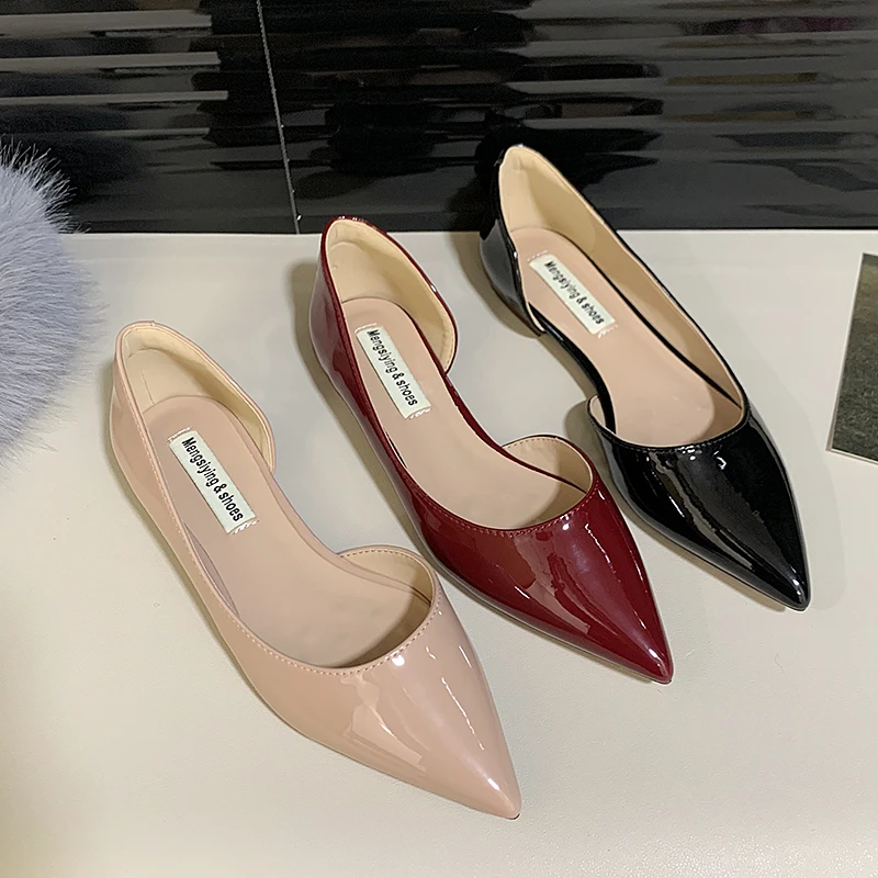 简约侧空尖头单鞋减龄裸粉漆皮平跟女鞋新款韩版百搭浅口平底鞋女