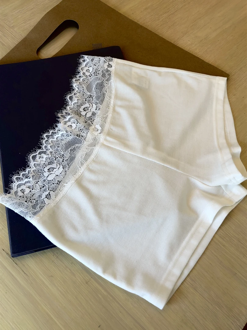 婉君【蕾丝边短裤】辣妹女士防走光白色短裤LWJ24B2K921