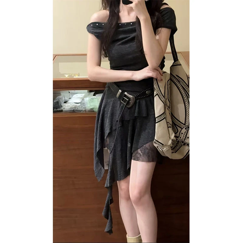 夏季高级感修身显瘦网红穿搭斜肩气质时尚收腰a字不规则连衣裙女