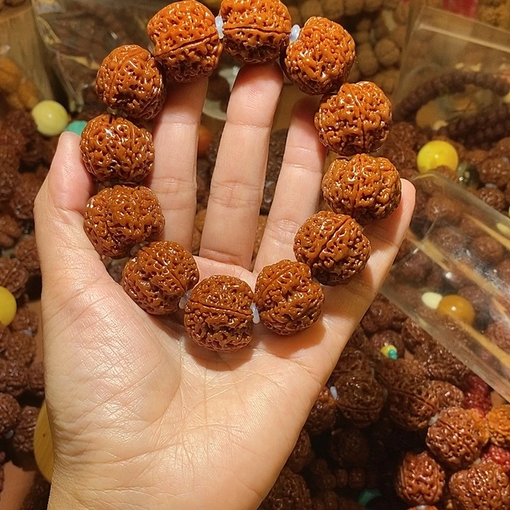 金刚菩提吊坠255玉华素一物