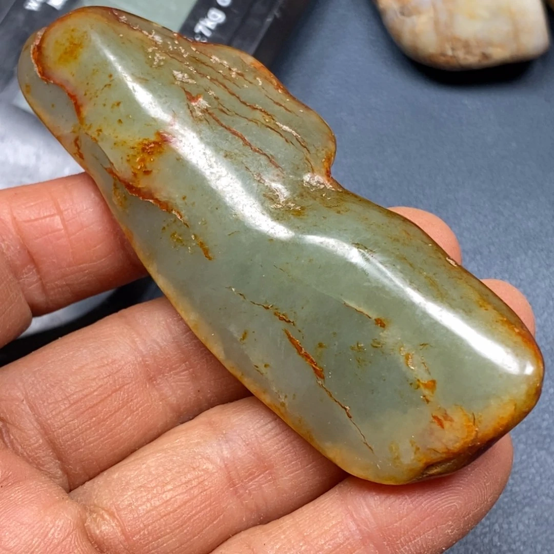 和田玉未镶嵌车挂