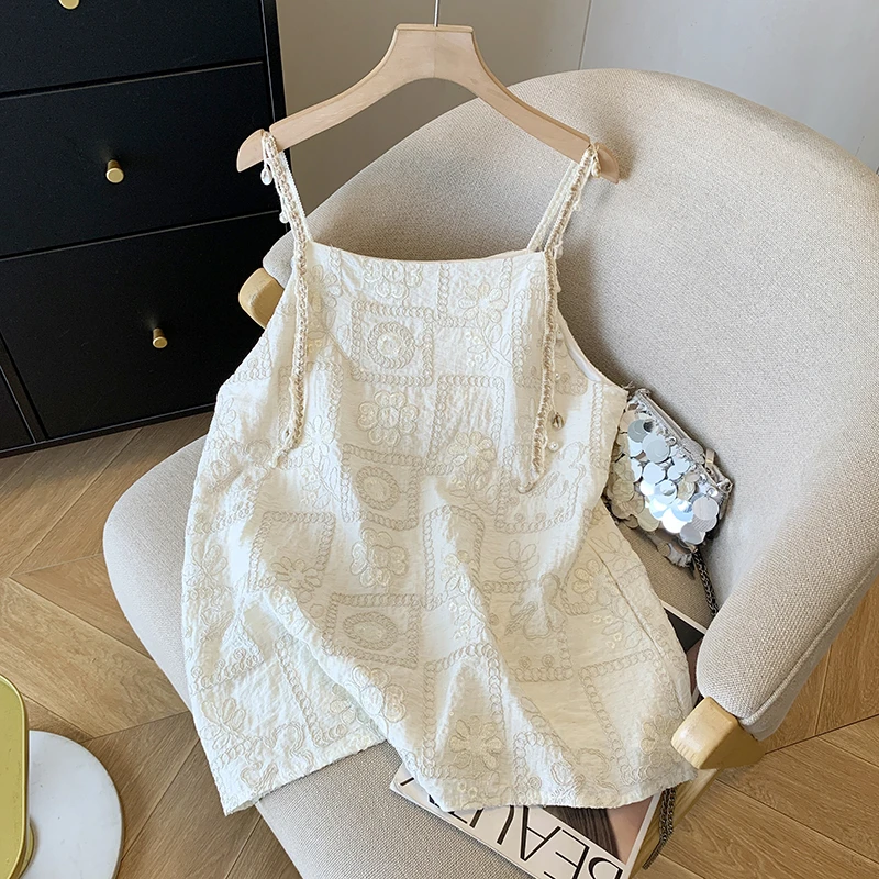 新中式国风重工刺绣吊带背心女2025新款夏季外穿波西米亚无袖上衣